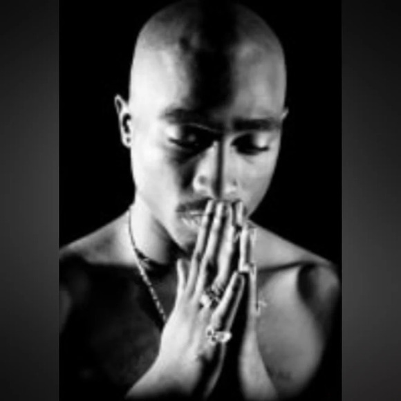NIP Tupac Shakur Praying Hands Poster & NIP Poster Clips Bundle - Picture 2 of 9
